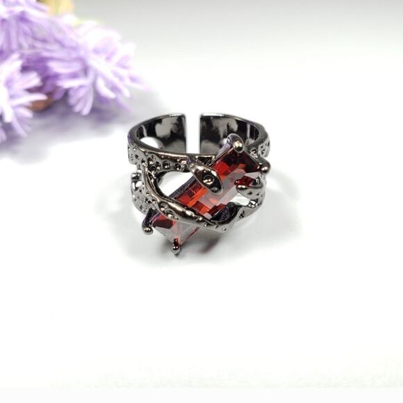 Brand New Top Fashion Titanium Red Stone Ring - Picture 3 of 7